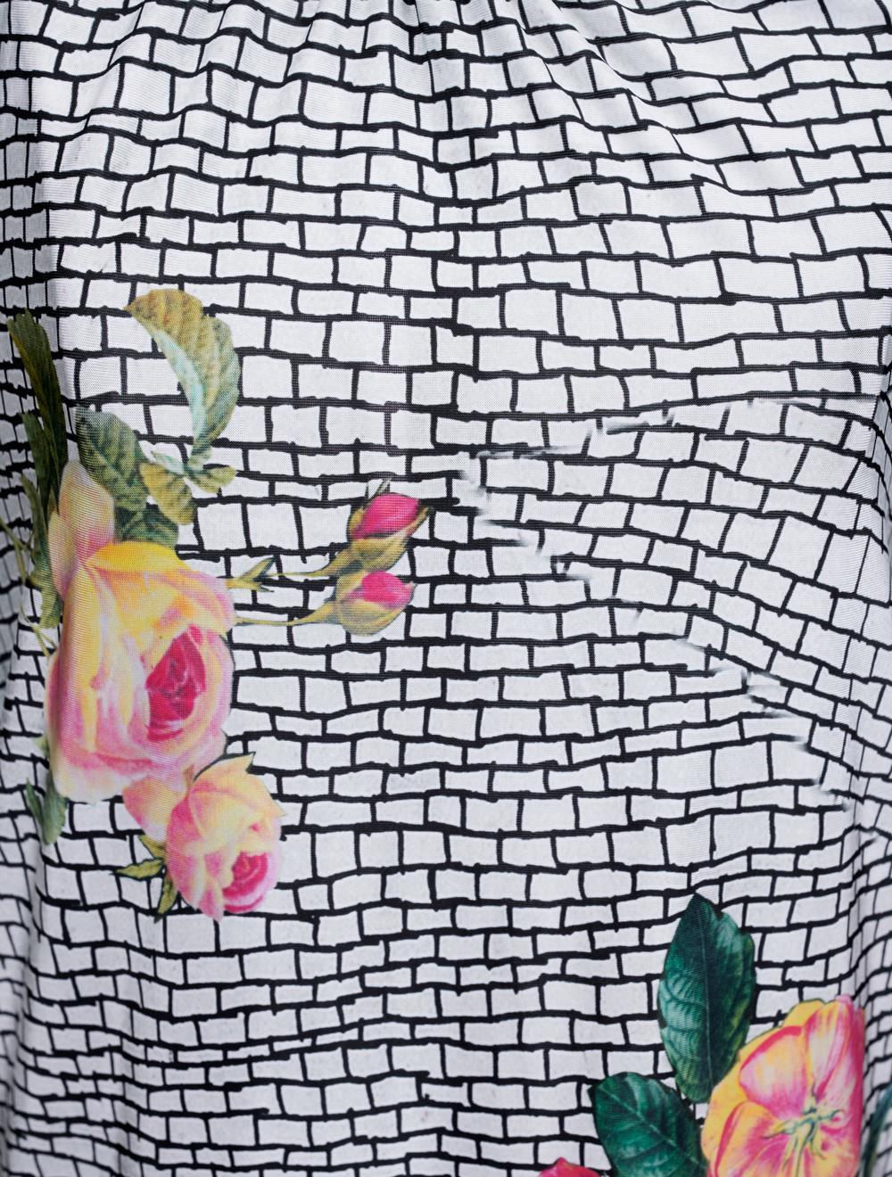 Save The Queen T-shirt In Jersey Di Viscosa Con Stampa Geometrica E Floreale