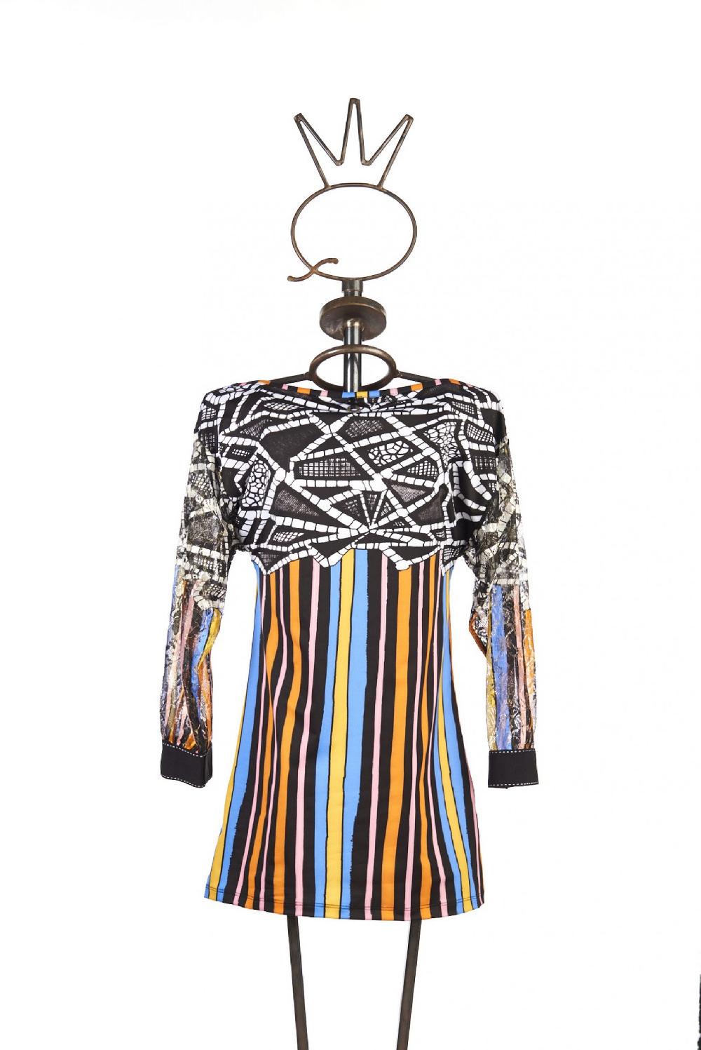 Save The Queen T-shirt In Jersey Stampato E Maniche In Pizzo