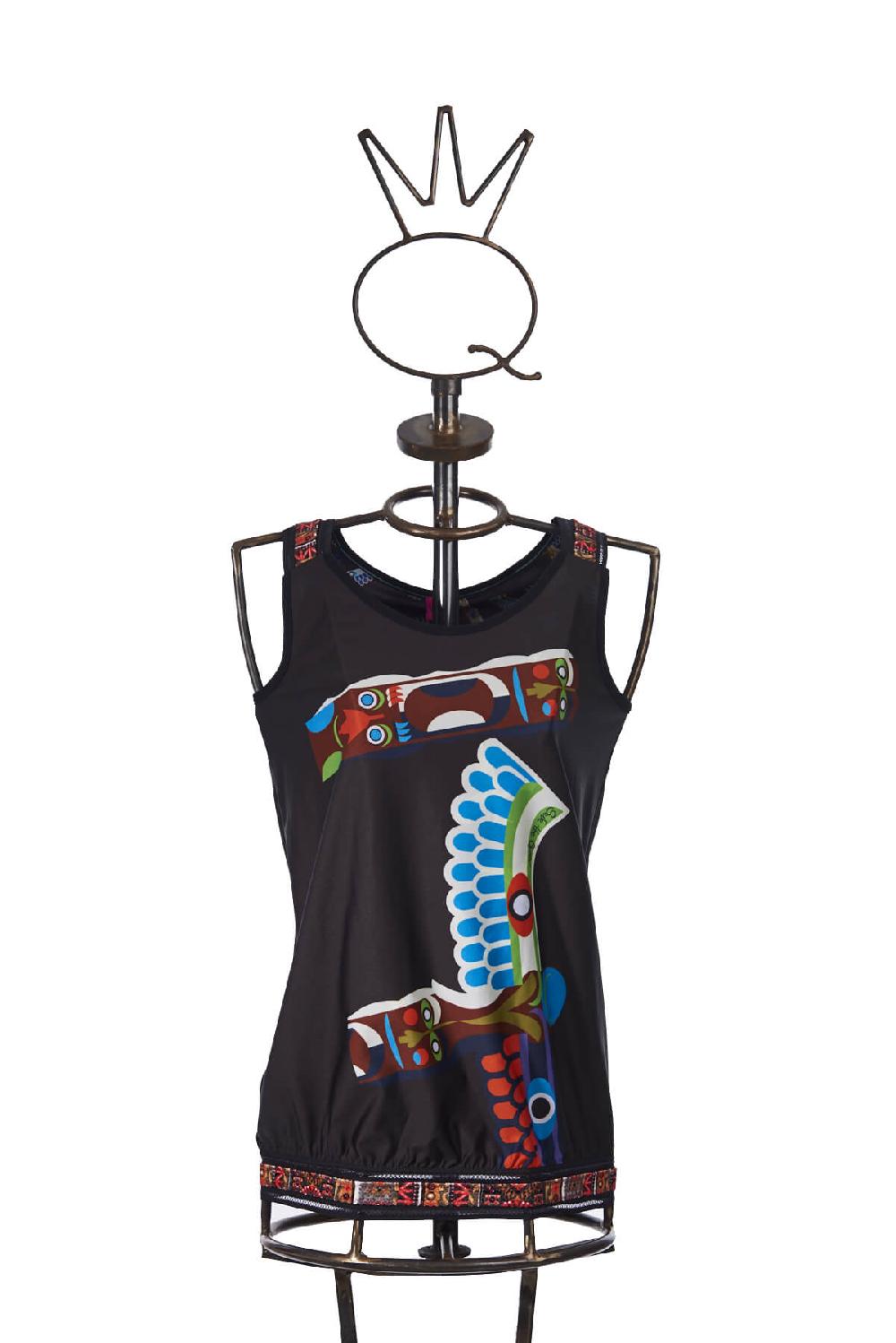 Save The Queen Top doubleface con stampe dedicate ai Totem indiani