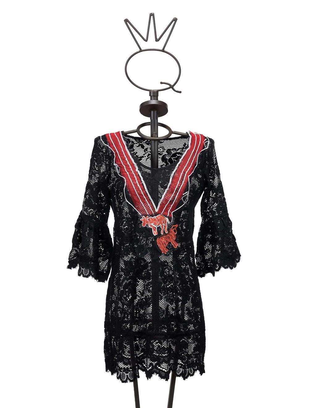 Save The Queen Tunica Nera In Pizzo Di Viscosa Con Applicazioni