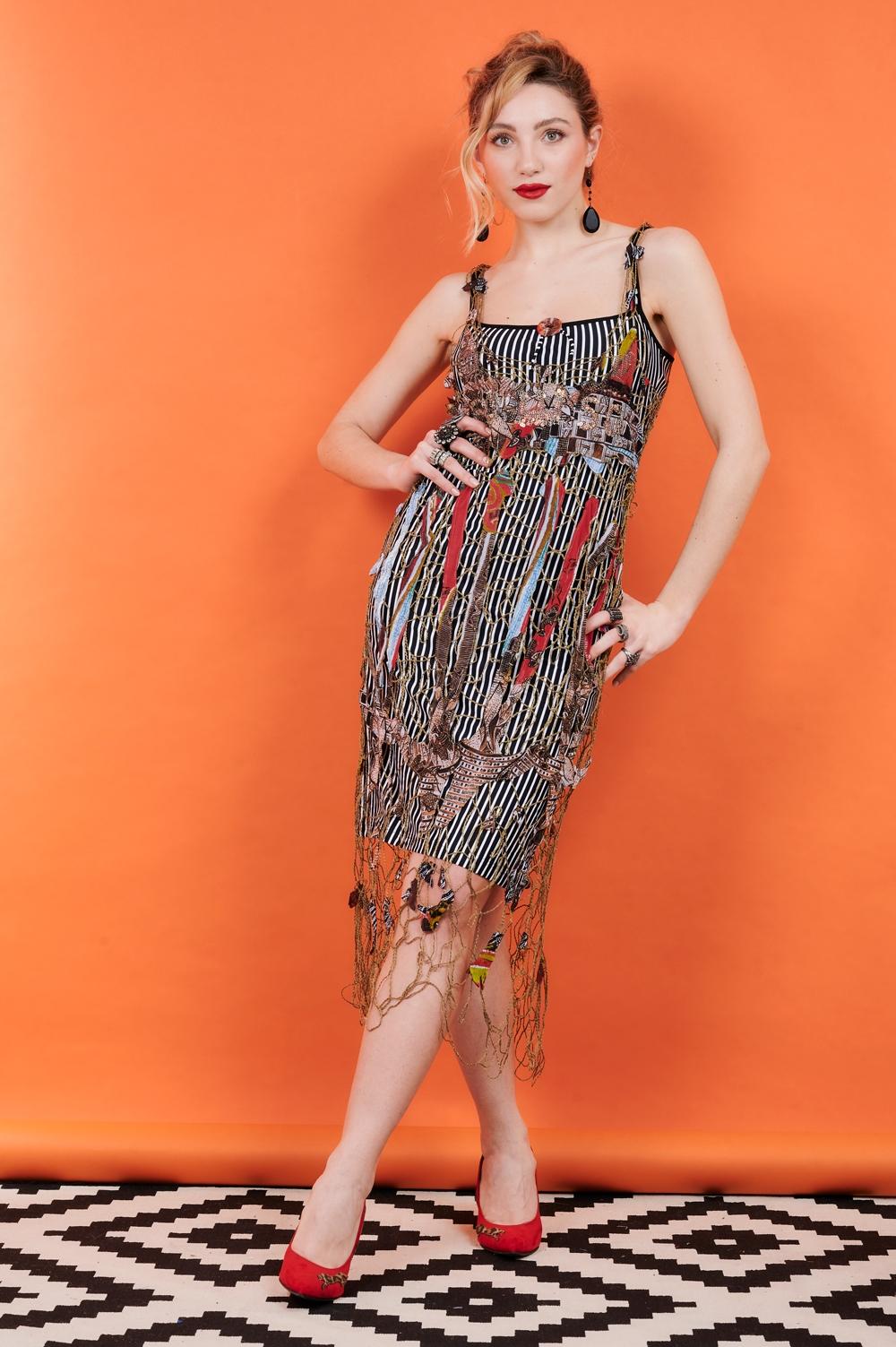 Save The Queen Vestito al ginocchio a righe con rete e ricamo