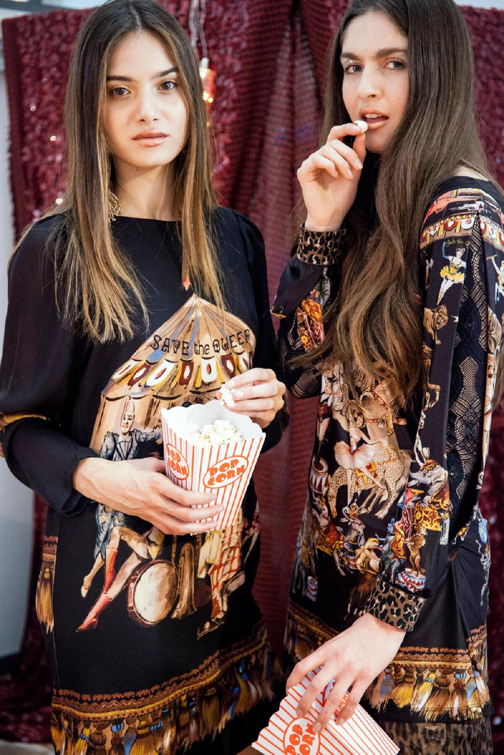 Save The Queen Vestito Corto Con Stampa Dedicata Al Circo