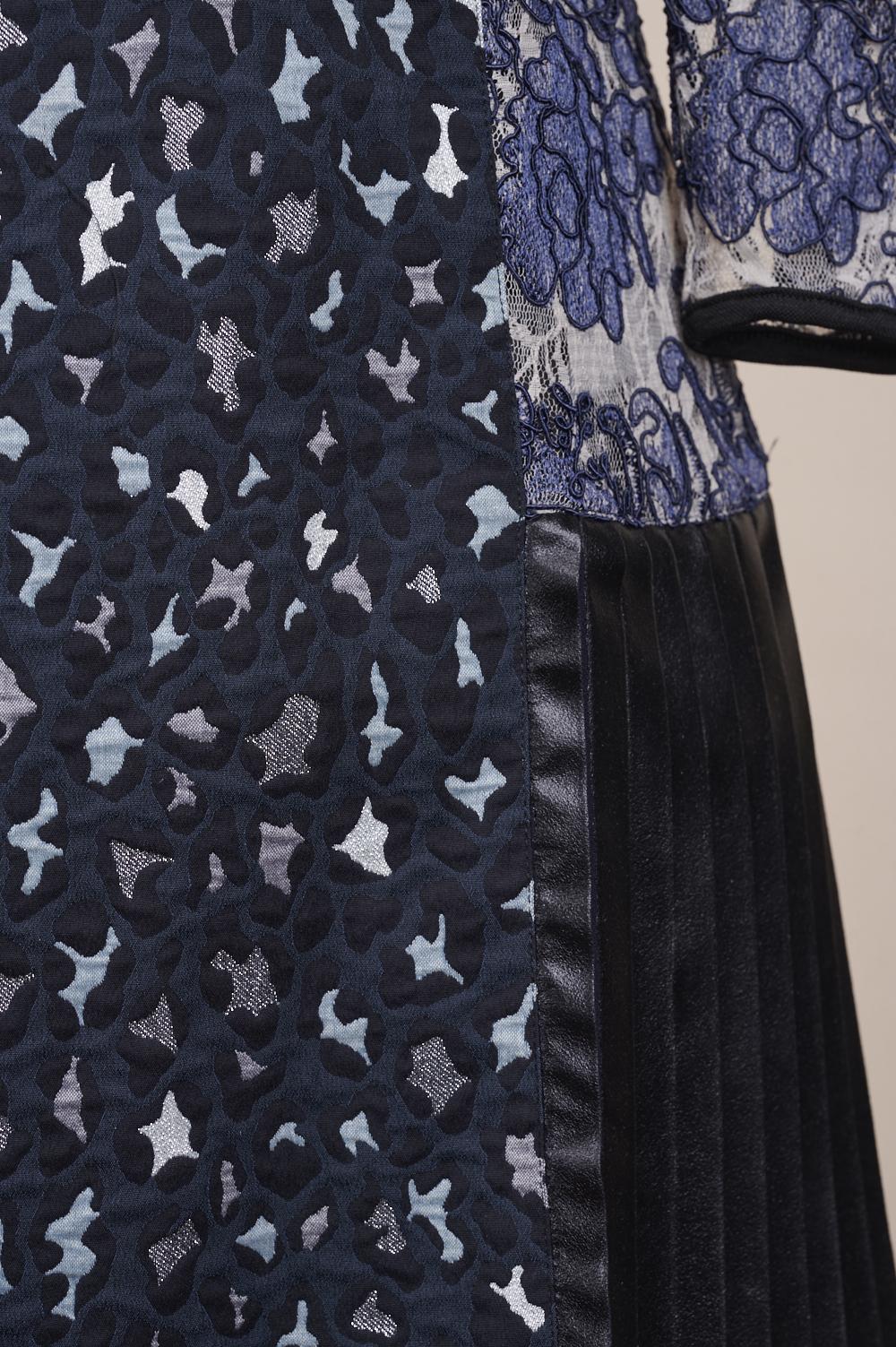 Save The Queen Vestito In Jacquard E Pizzo Ricamato