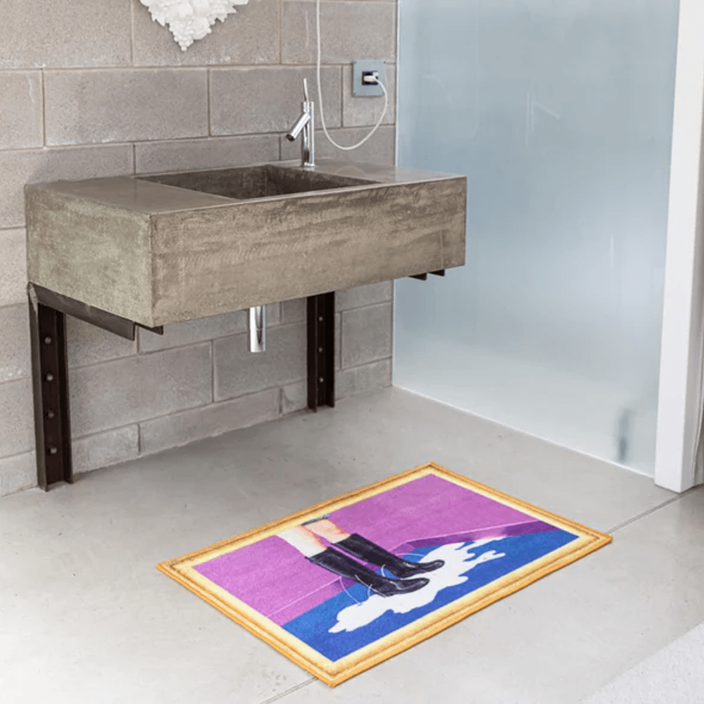 Sbam Design Piccolo Tappeto Toiletpaper – Milky Boots