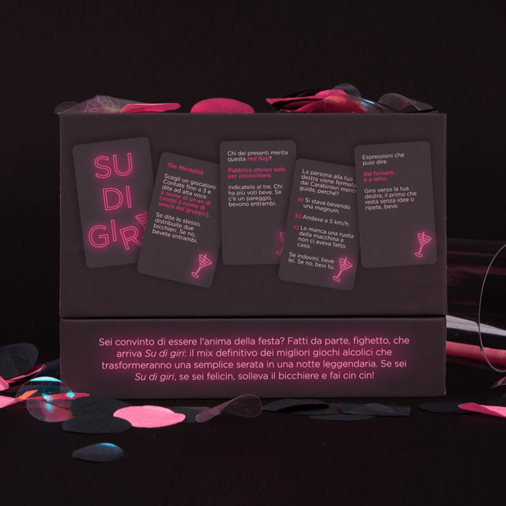 Sbam Design Su Di Giri – Gioco Di Carte 18+