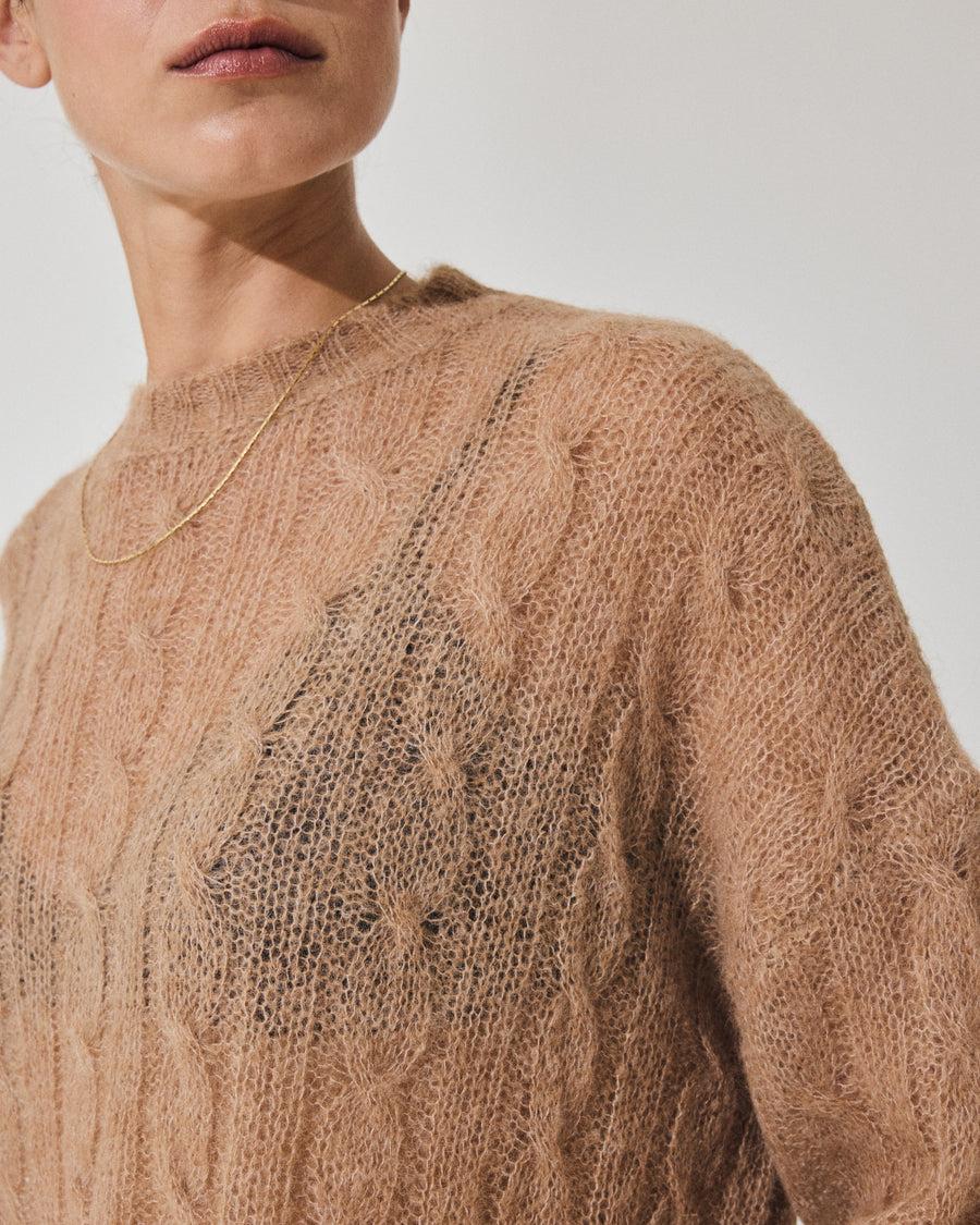 Scaglione ROUND NECK BOXY CABLES ULTRALIGHT CARAMEL