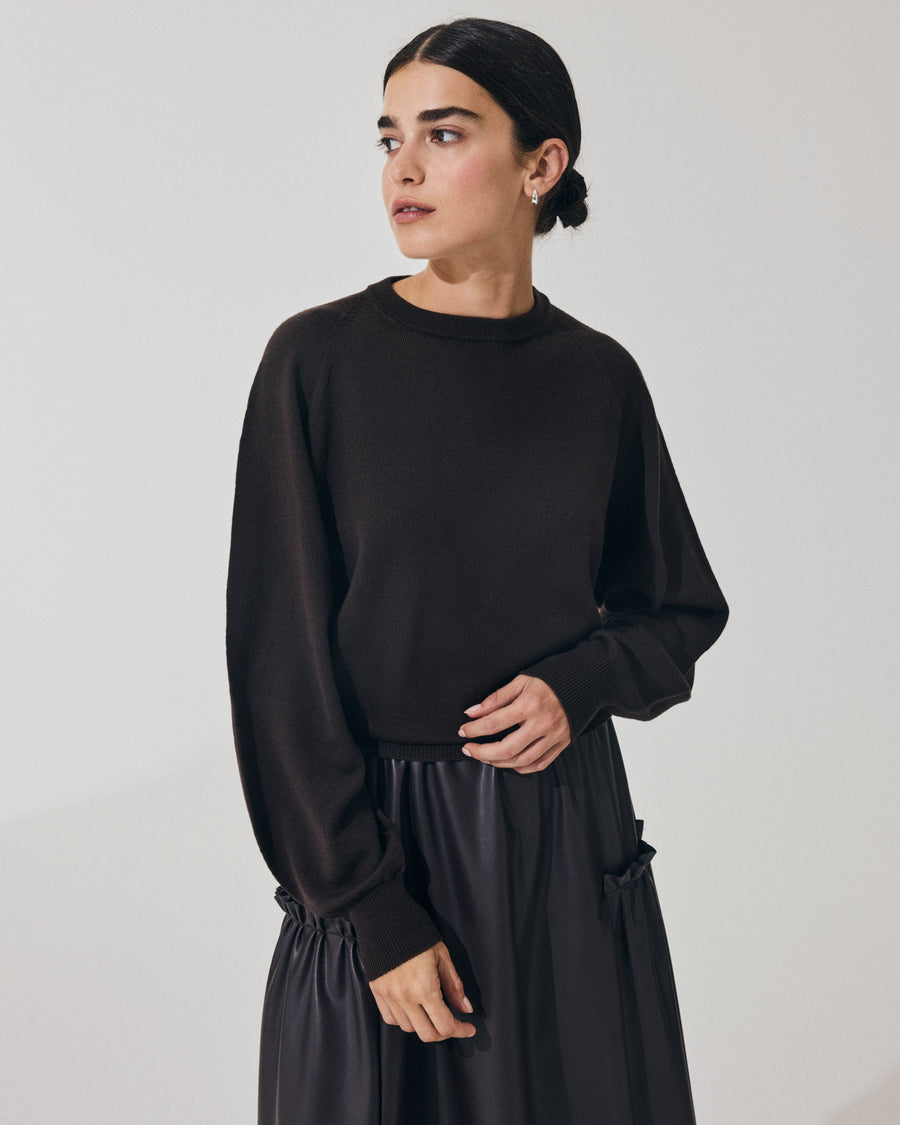 Scaglione ROUND NECK BOXY RAGLAN SEAMLESS MERINO EBANO