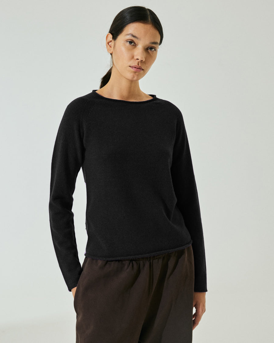 Scaglione ROUND NECK RAGLAN SEAMLESS HYBRID CASHMERE BLACK