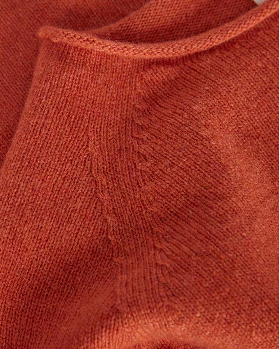 Scaglione ROUND NECK RAGLAN SEAMLESS HYBRID CASHMERE CARROT