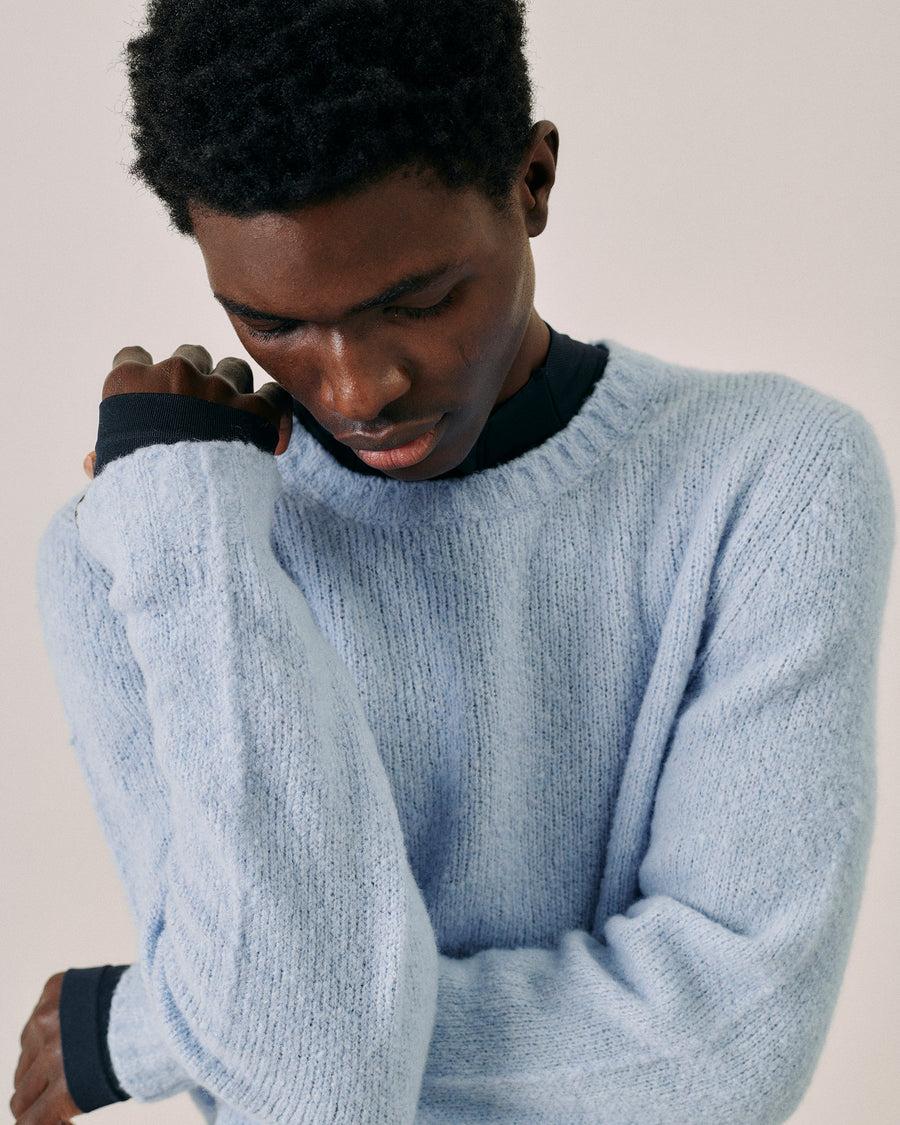 Scaglione ROUND NECK SEAMLESS PUFFED CASHMERE CELESTE