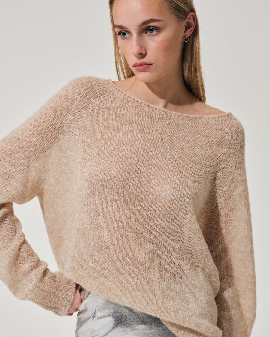 Scaglione BOAT NECK BOXY RAGLAN SEAMLESS SAND