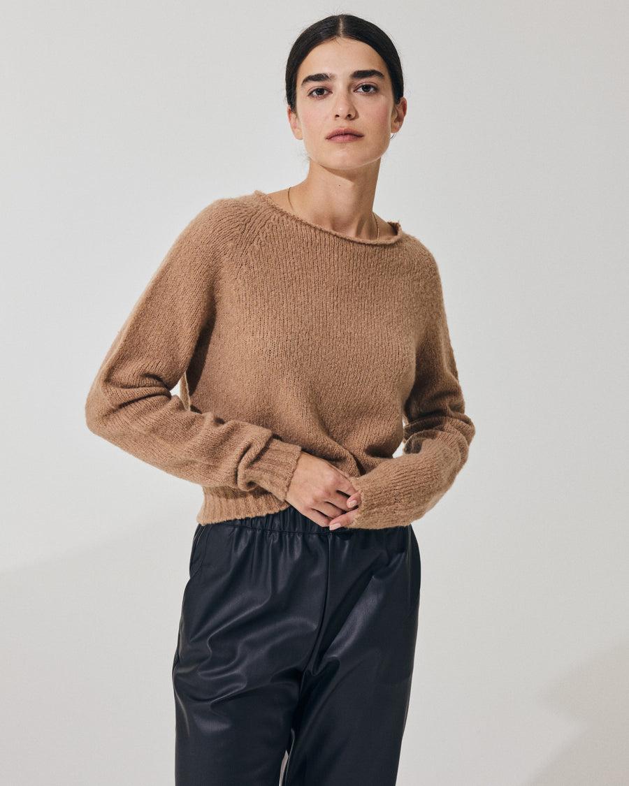 Scaglione BOAT SEAMLESS PUFFED CASHMERE CAMEL