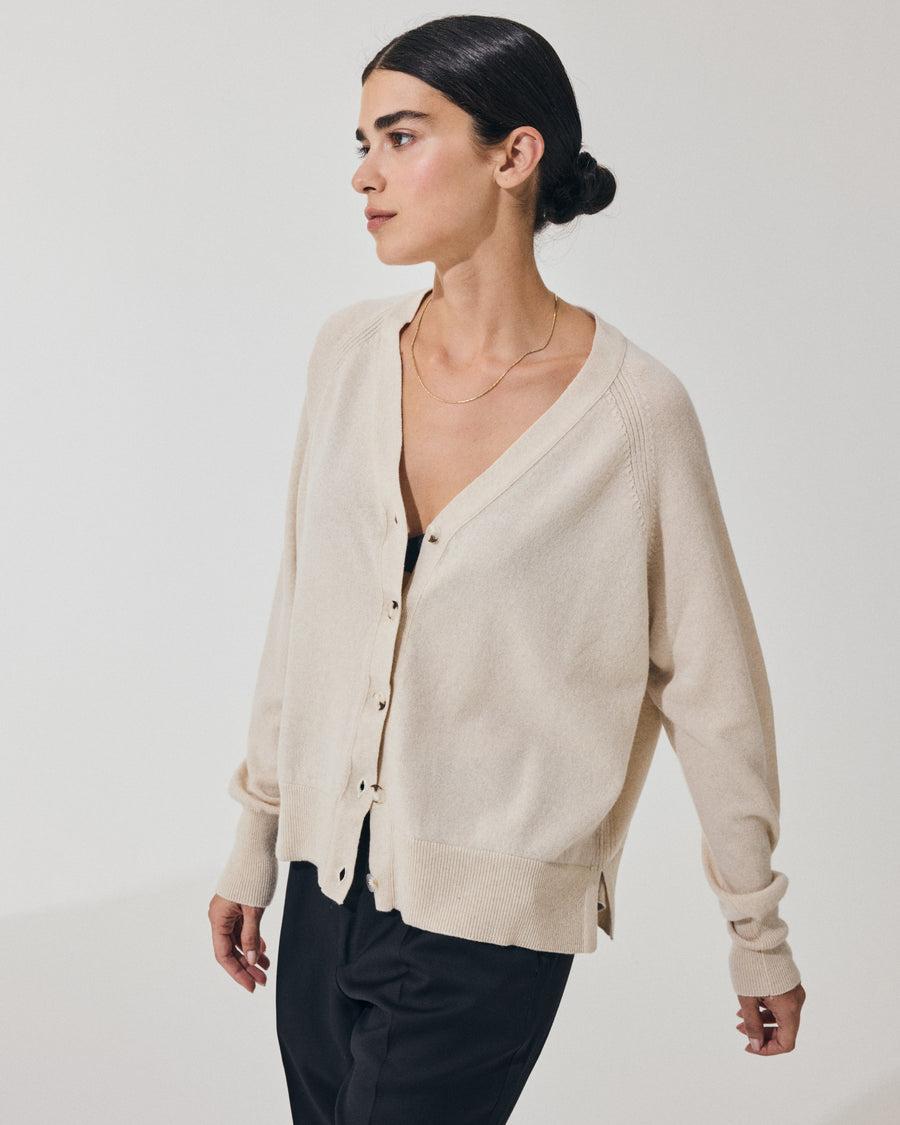 Scaglione CARDIGAN RAGLAN RIBBED SIDES MILK