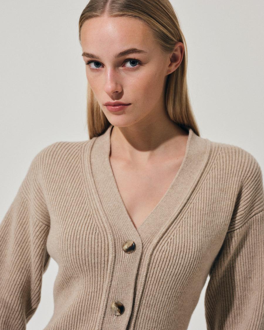 Scaglione CARDIGAN TIGHT FULLNEEDLE SAND