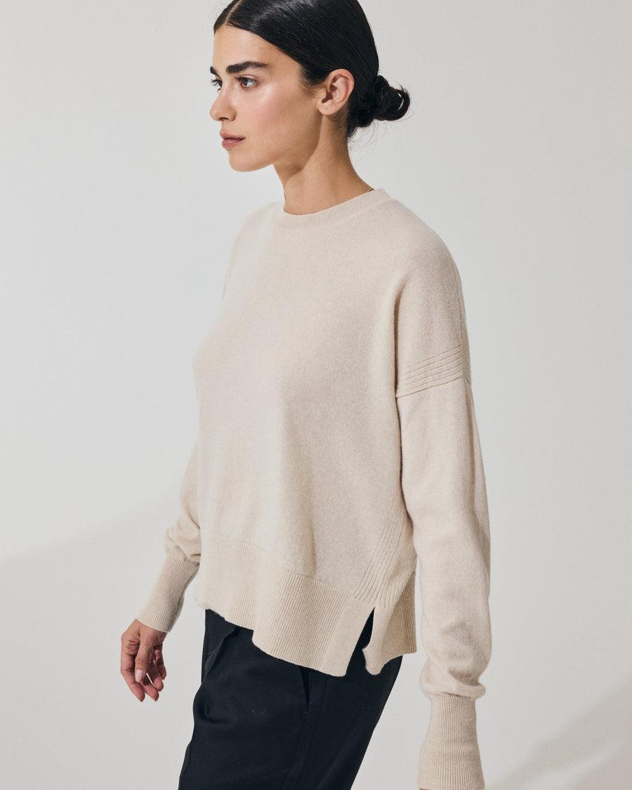 Scaglione ROUND NECK BOXY RIBBED SIDES BEIGE