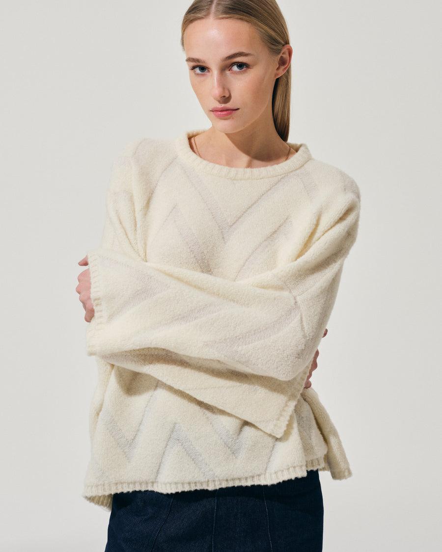 Scaglione ROUND NECK OVER ZIGZAG SPONGY MILK