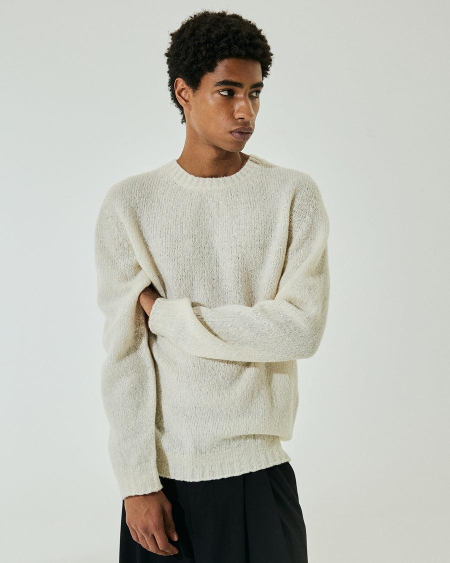 Scaglione ROUND NECK SEAMLESS PUFFED CASHMERE MILK