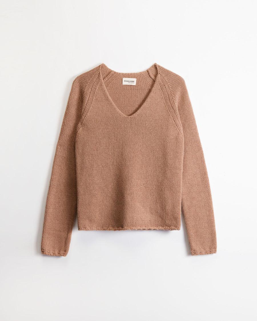 Scaglione V NECK SUPER SOFT CARAMEL