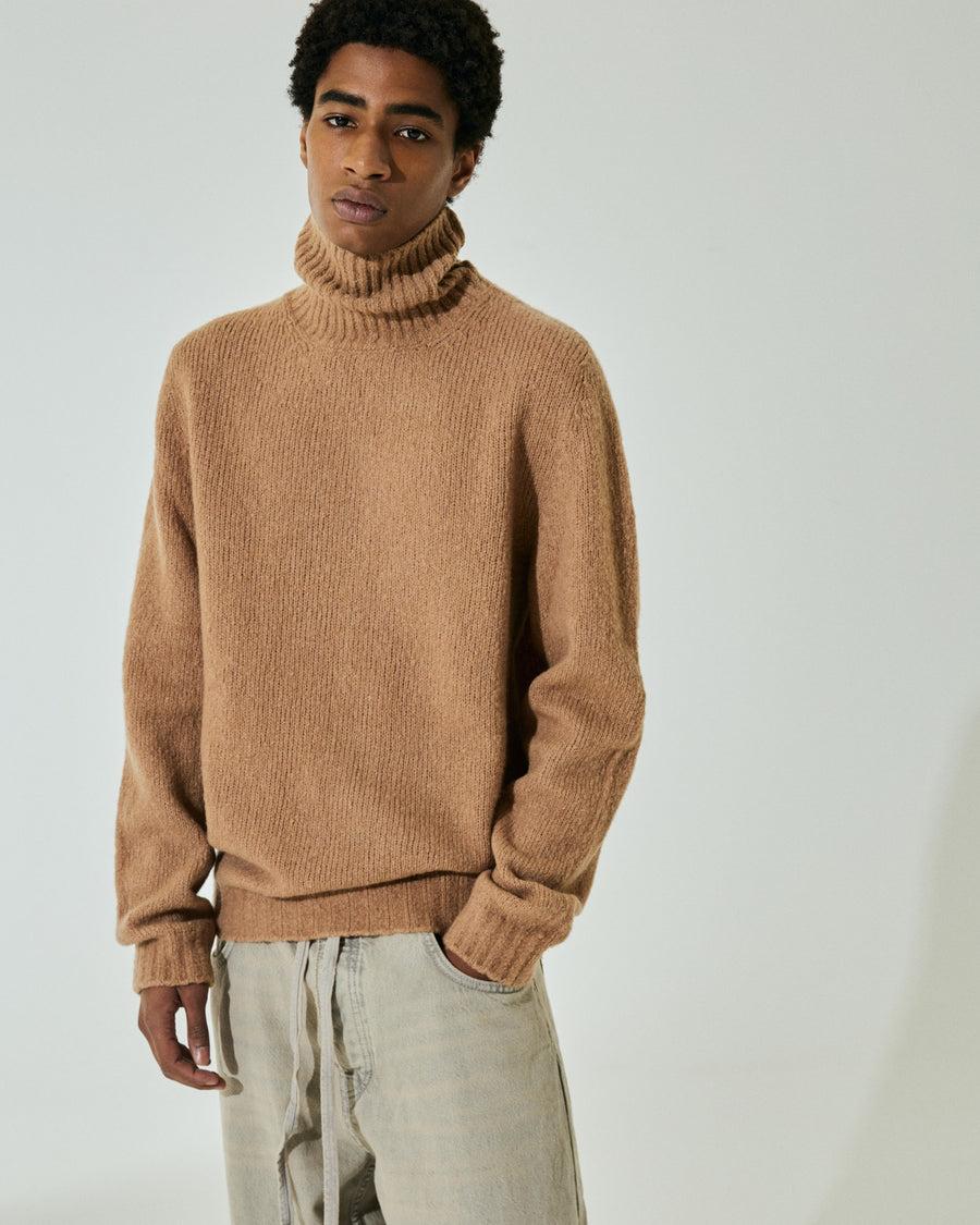 Scaglione TURTLENECK SEAMLESS PUFFED CASHMERE CAMEL