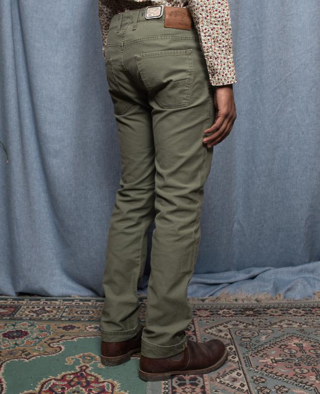 Scarti Lab 06RS SG824 EUR 206 00 EUR 275 00