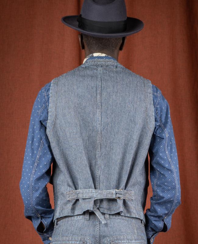 Scarti Lab 403 SH489 EUR 252 00 EUR 315 00