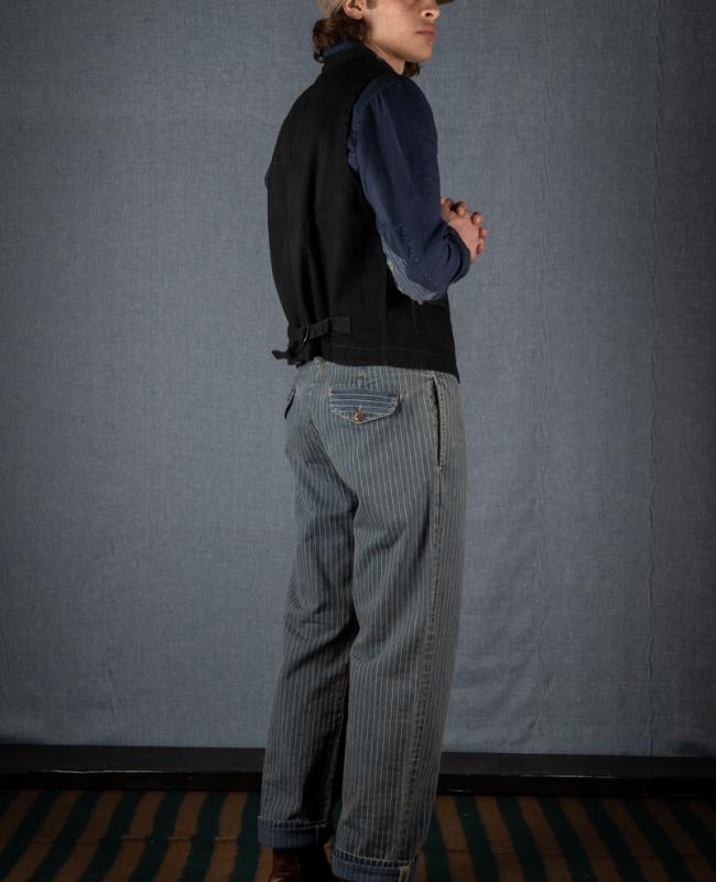 Scarti Lab 403 SU242 EUR 200 00 EUR 250 00