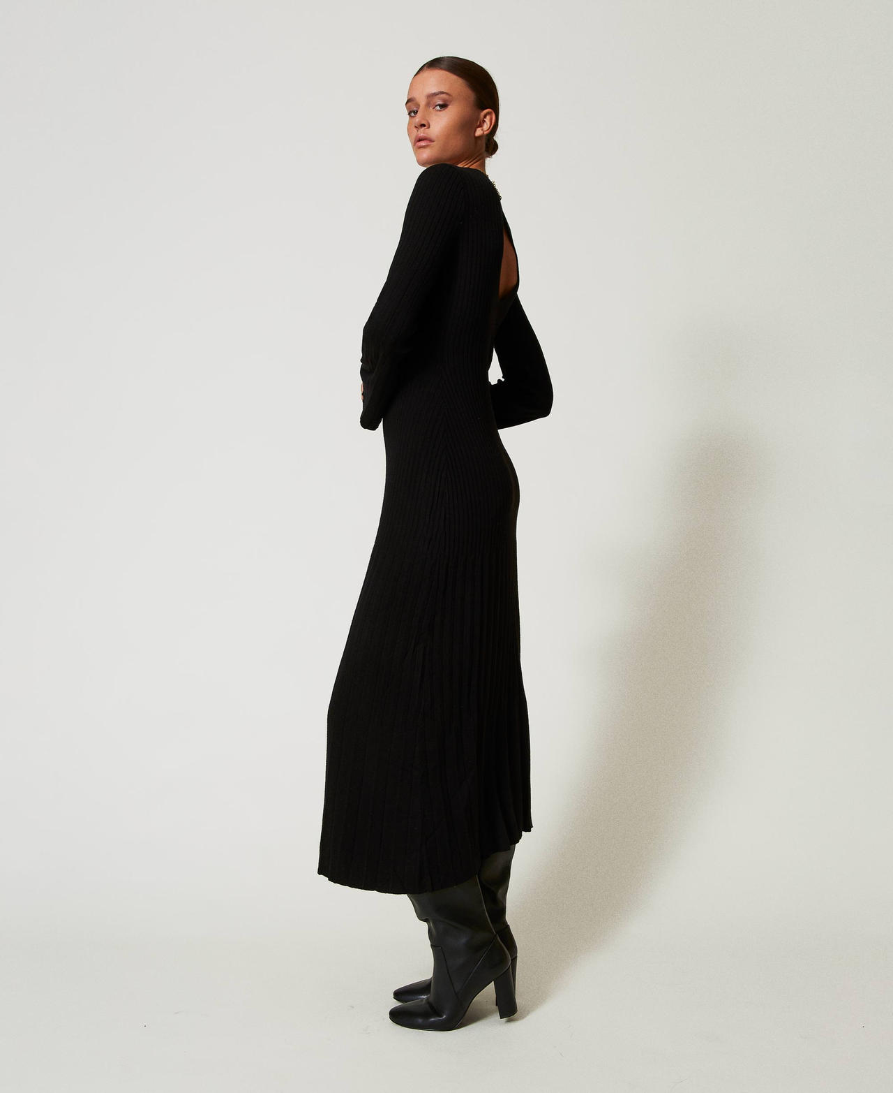 Scee By Twin Set Abito Lungo In Maglia A Coste Con Apertura