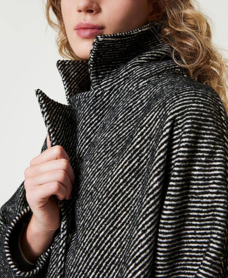 Scee By Twin Set Cappotto Corto In Panno Bicolor