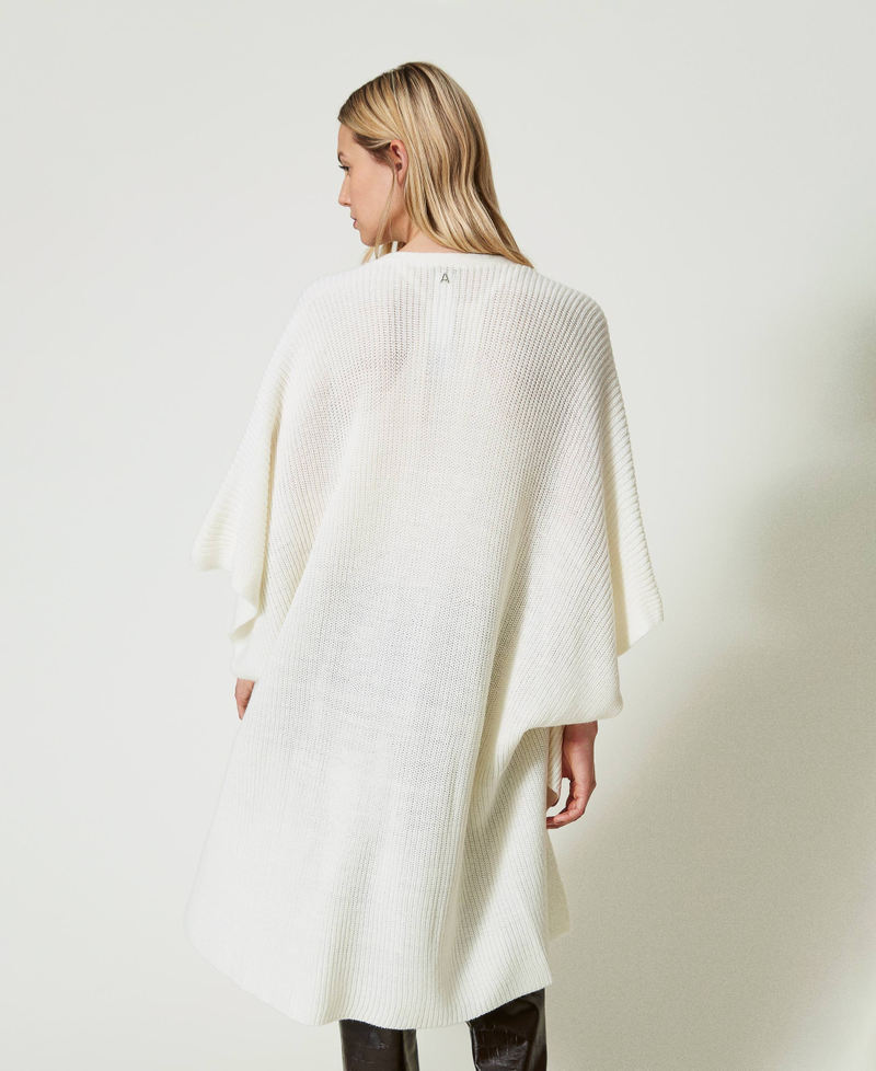 Scee By Twin Set Poncho In Maglia Con Ricami
