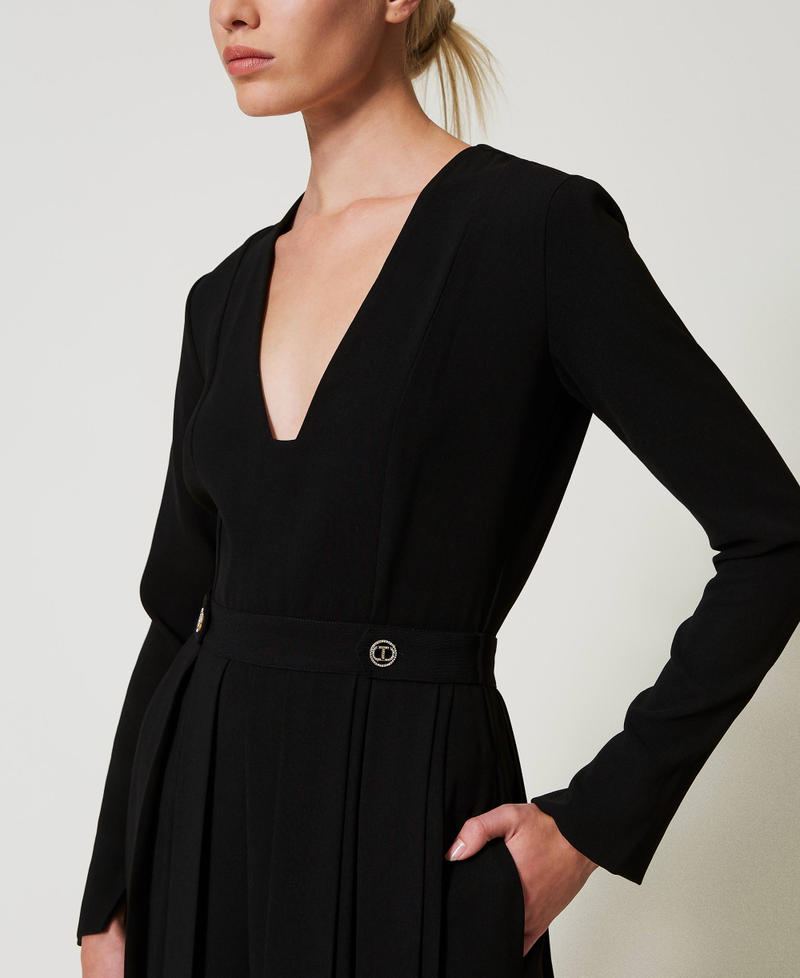 Scee By Twin Set Tuta In Crêpe Plissé Con Bottoni