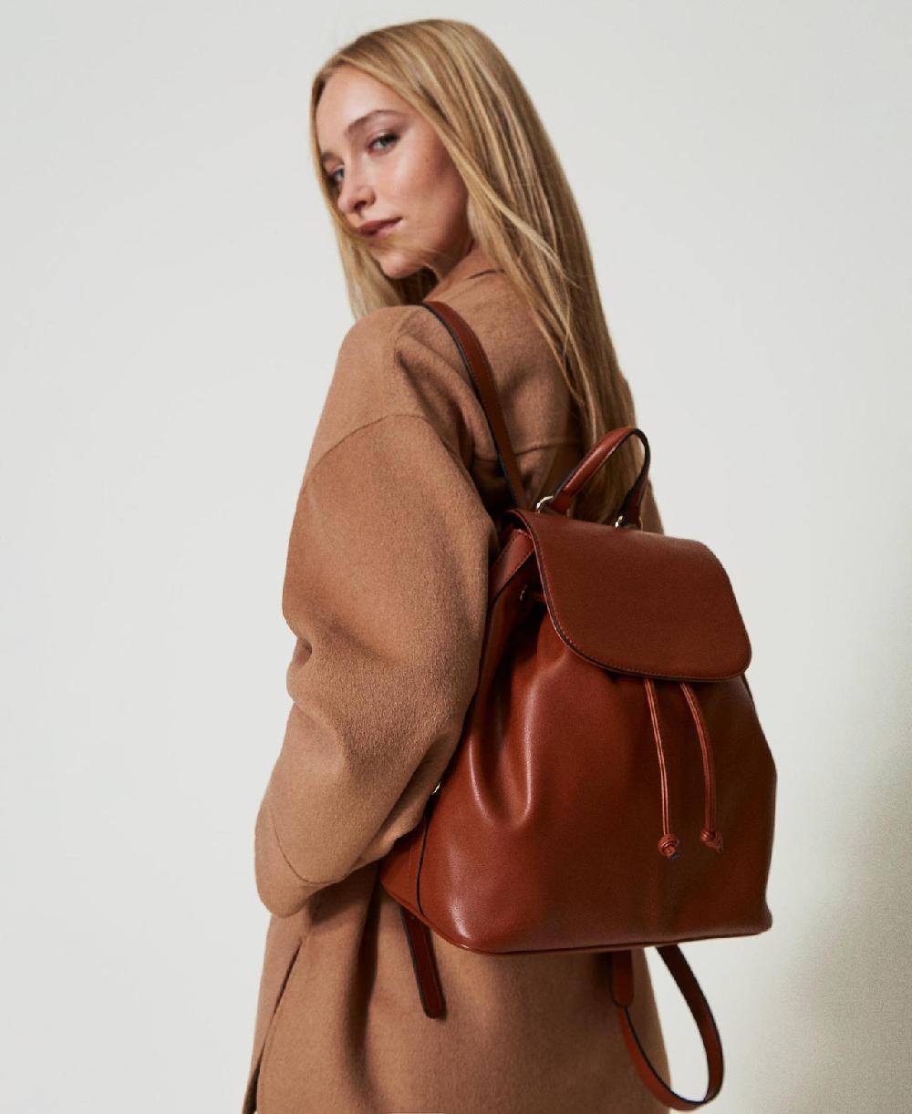 Scee by twin set Zaino con fibbia Oval T