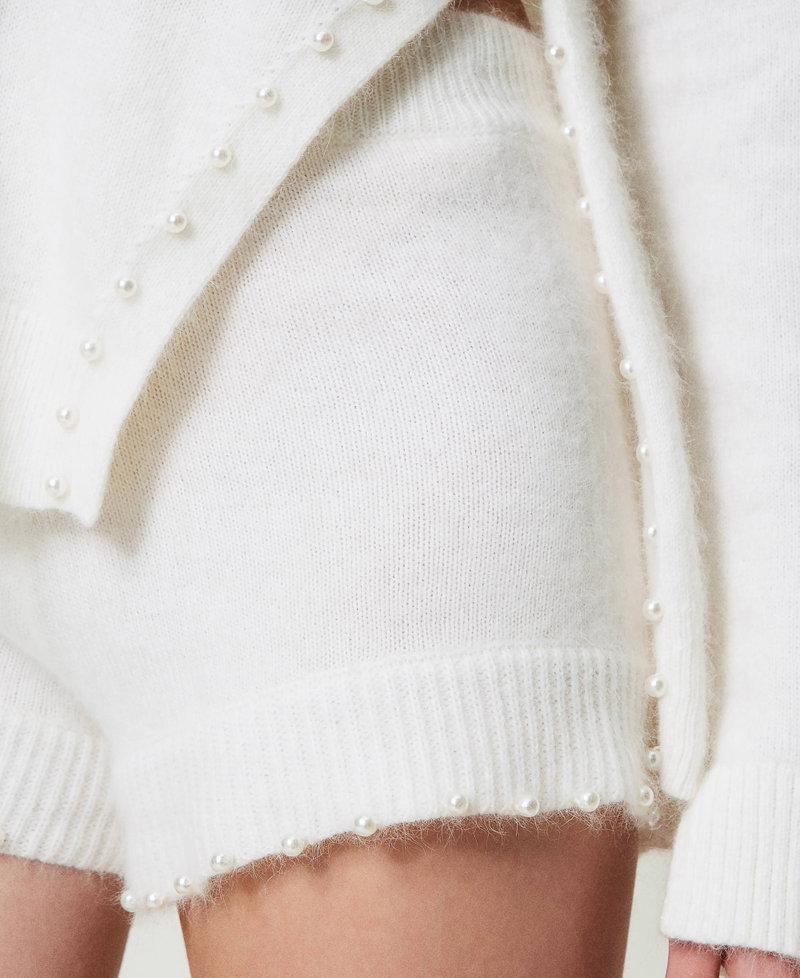 Scee By Twin Set Shorts In Maglia Misto Angora Con Perle