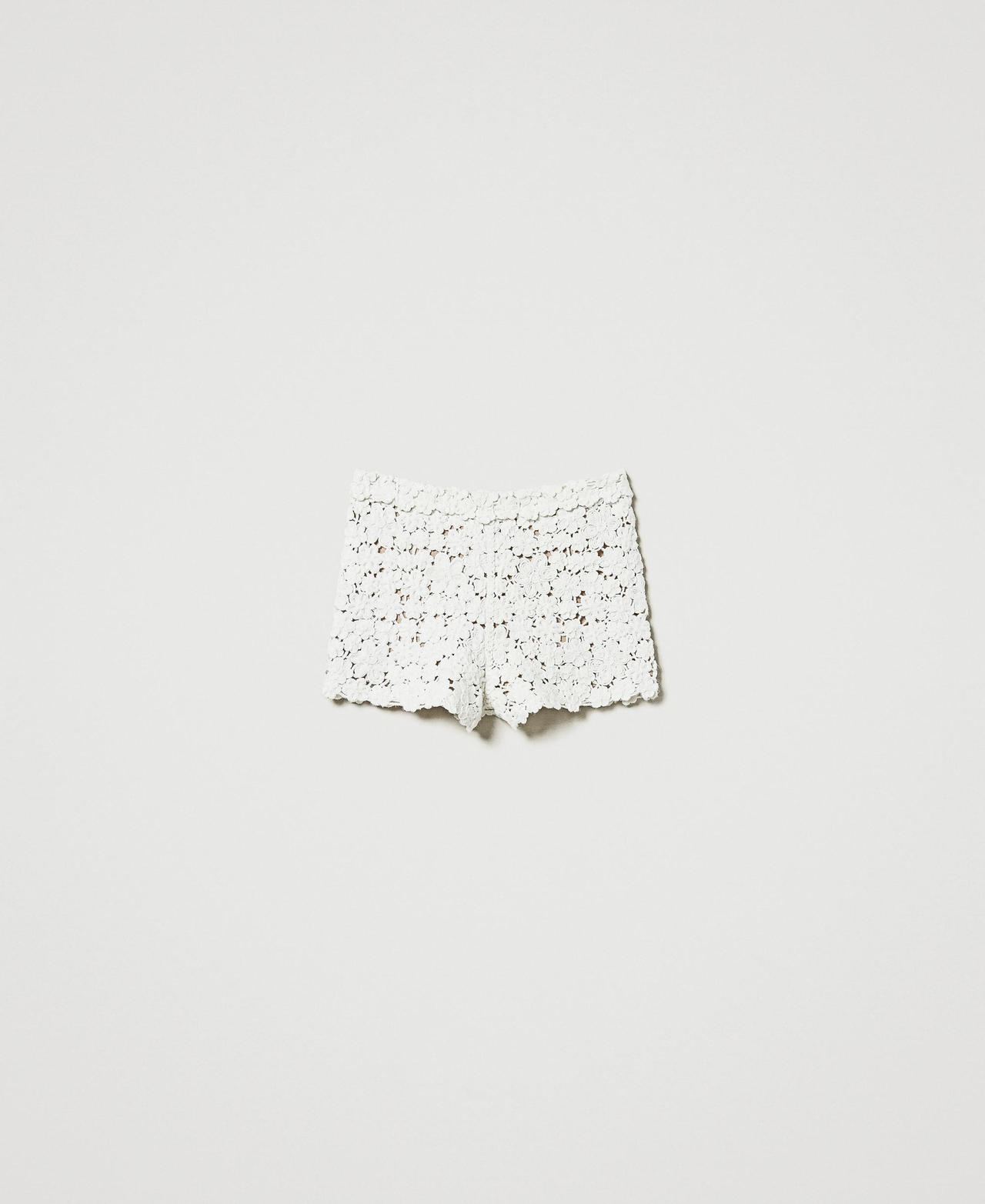 Scee by twin set Shorts in maglia misto lana con ricamo