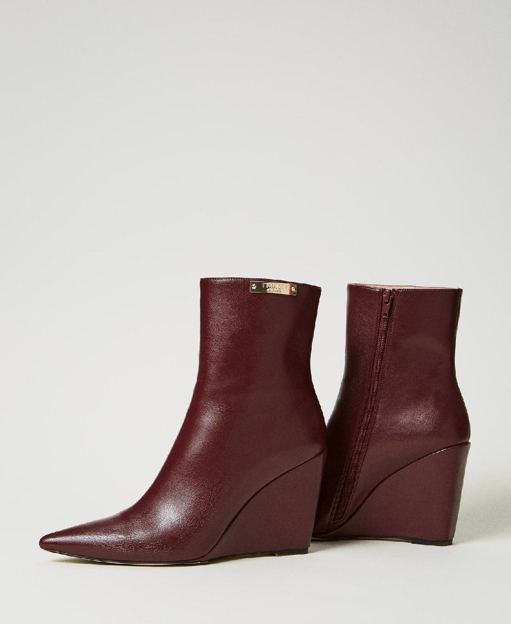 Scee By Twin Set Stivaletti Con Zeppa E Targhetta Logo