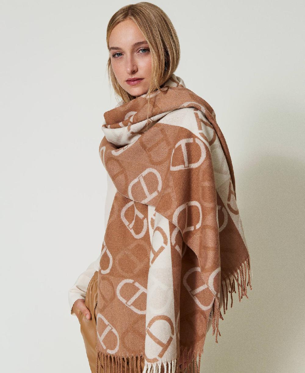 Scee by twin set Stola in panno jacquard con Oval T