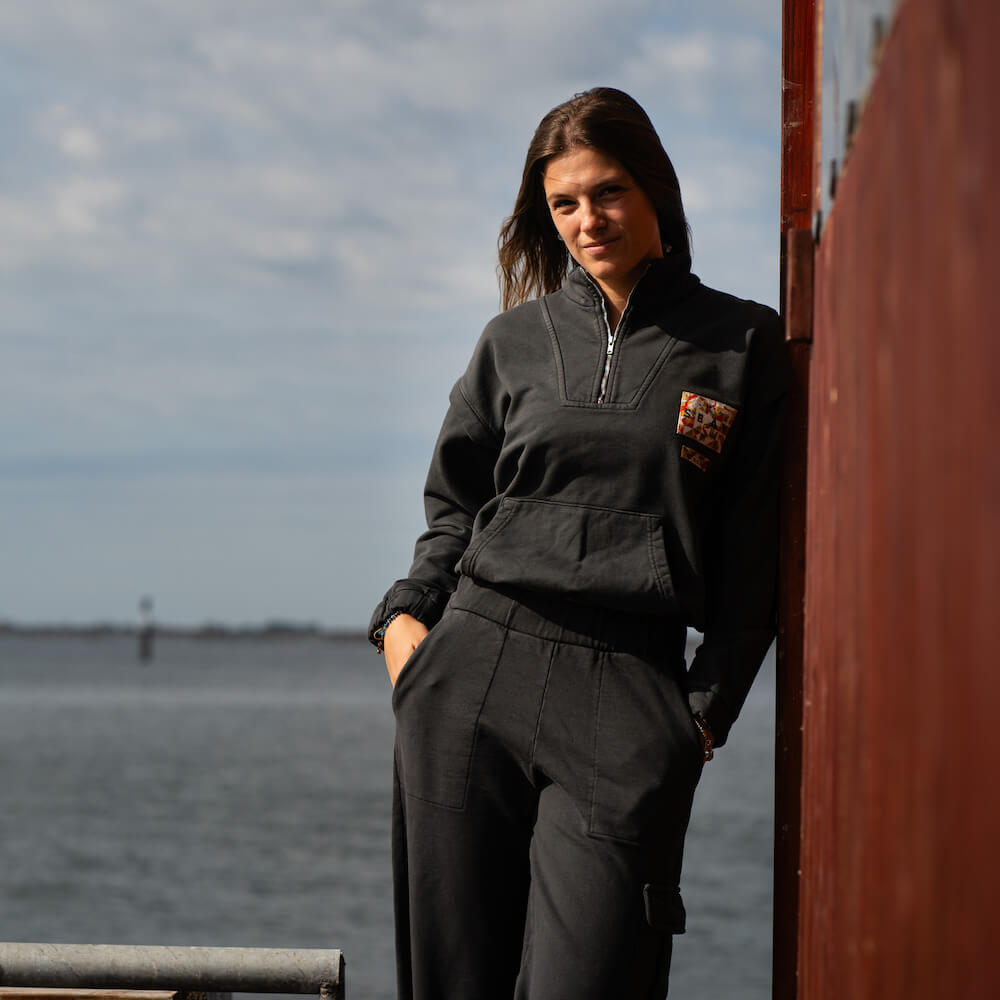 Seay / Felpa Con Zip Nera Mandalay