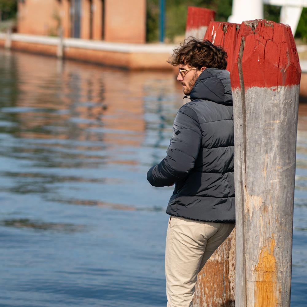 Seay / Piumino Grigio Ferro Con Cappuccio
