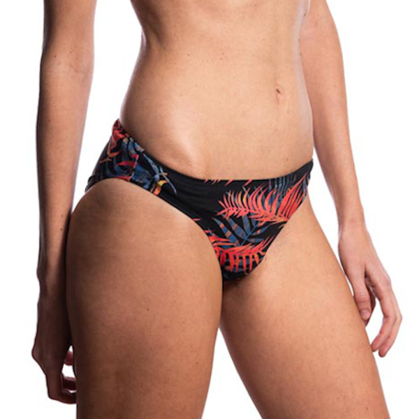 Seay Slip Night Palms