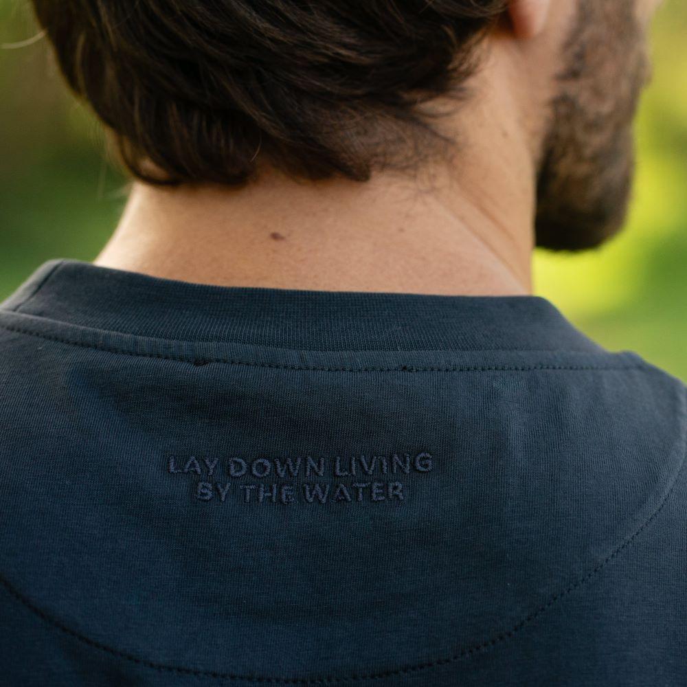 Seay / T-Shirt Nera Delavé