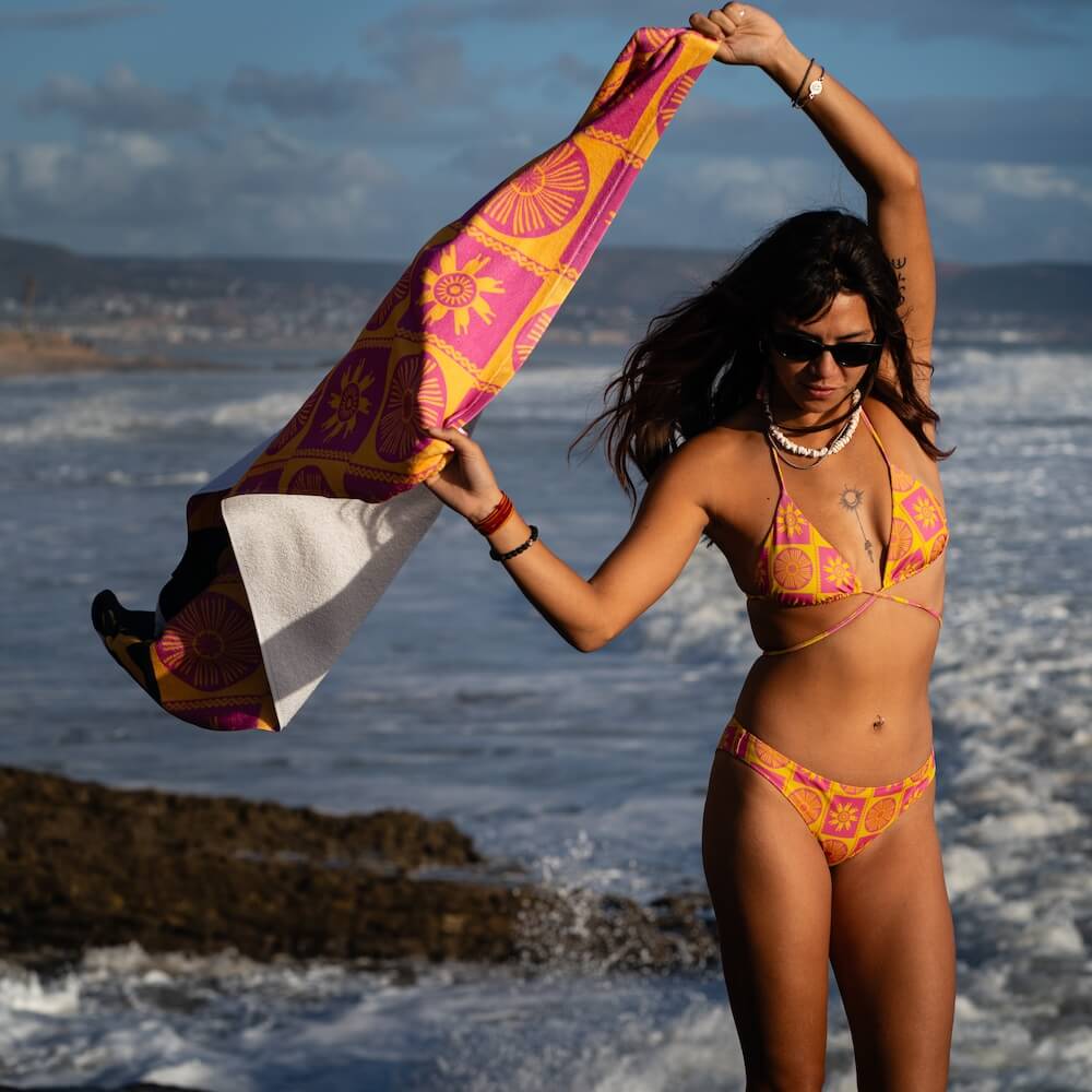 Seay / Telo Mare Rosa Giallo Symbols