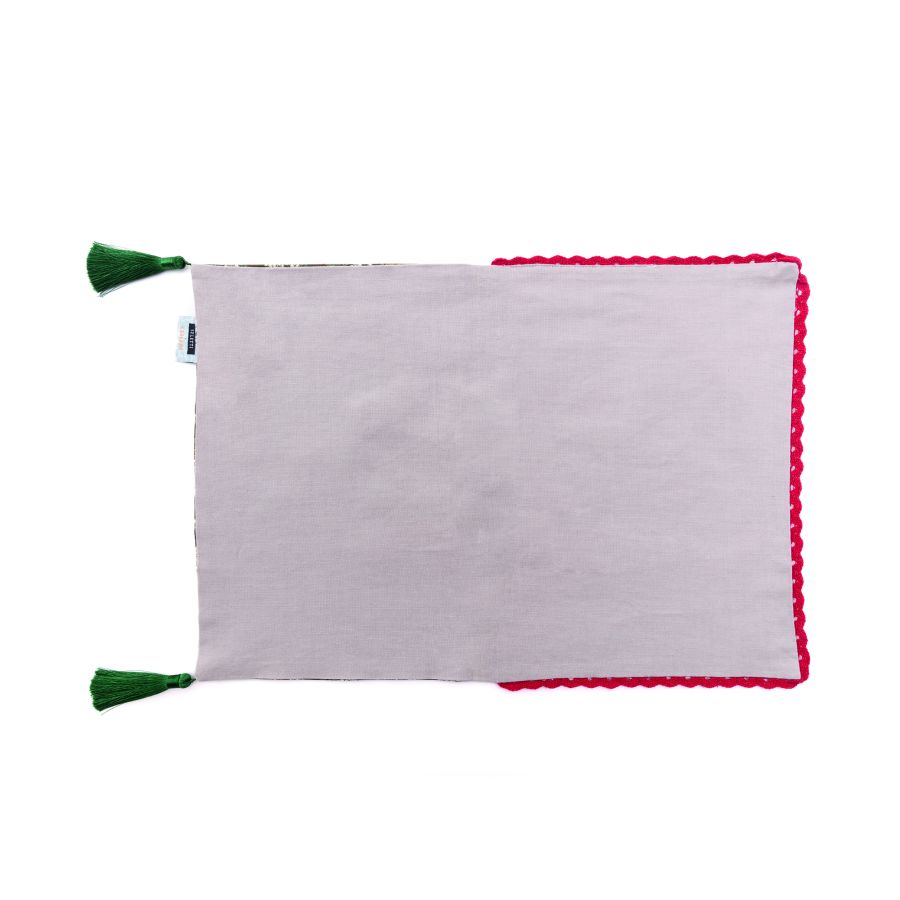 Seletti Hybrid Tablemats Pentesilea