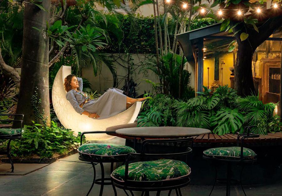 Seletti My Moon Lamp