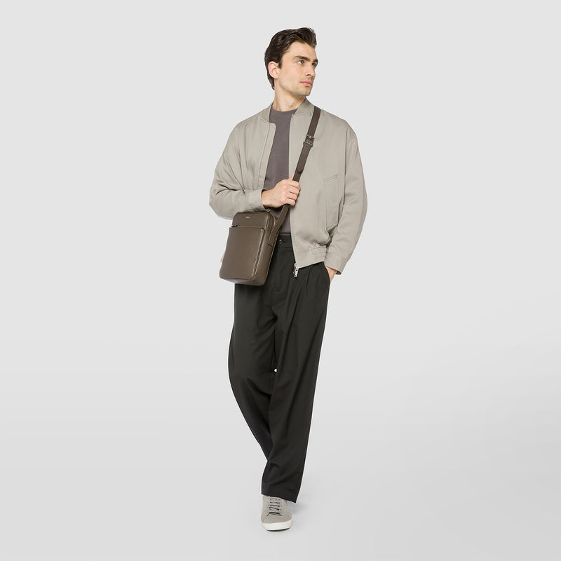 Serapian TRACOLLA NORTH SOUTH IN PELLE CACHEMIRE