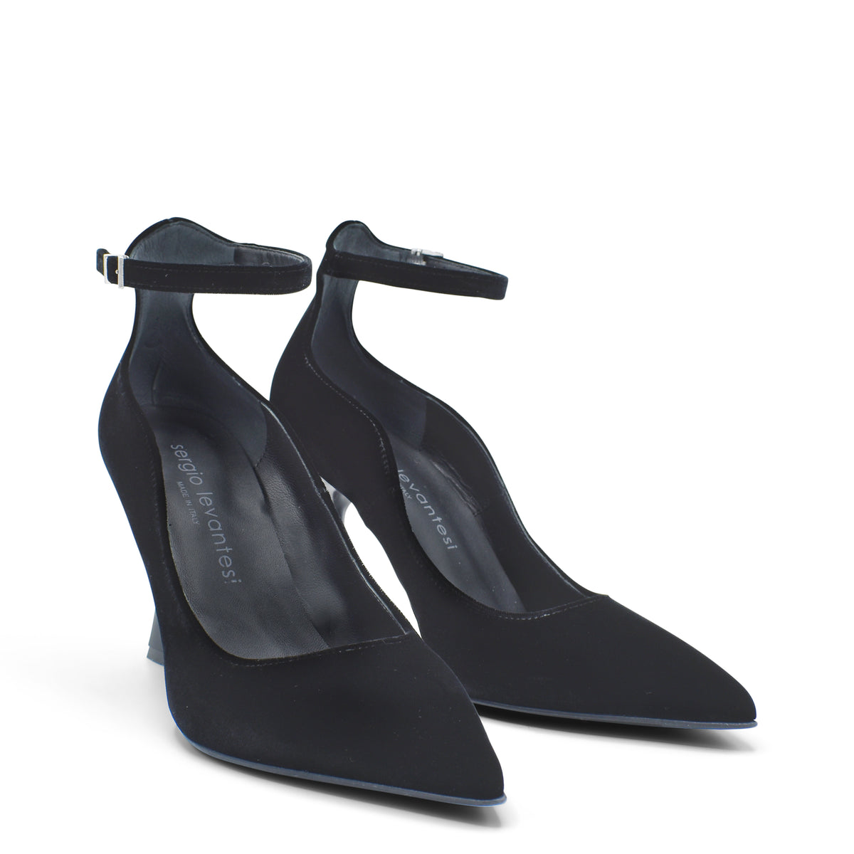 Sergio Levantesi Kilia24 Nero. Décolleté In Velluto Con Cinturino