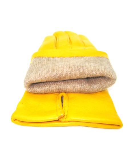 Sermoneta Gloves Guanto In Capretto 2bt Con 3 Cordoni Fod. Cashmere Giallo