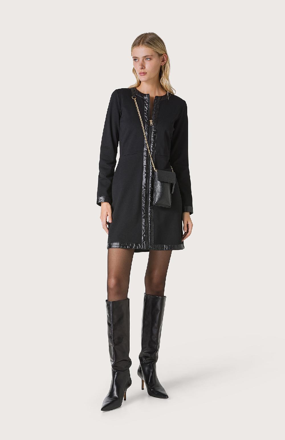 Seventy Abito con bordi in contrasto e zip - Col. Nero