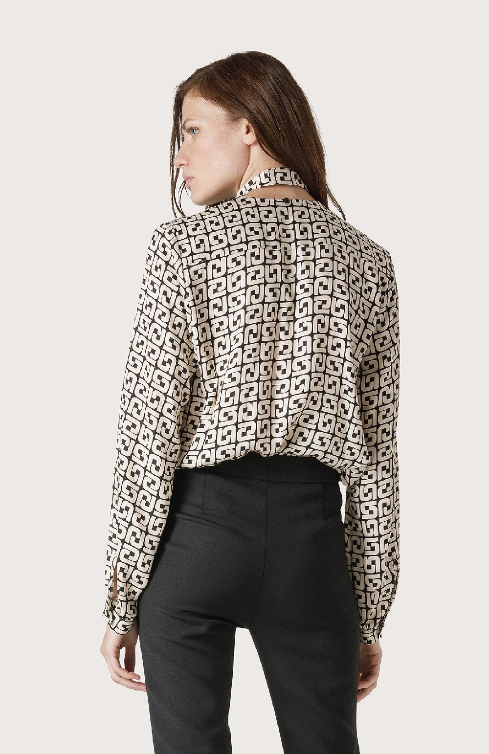 Seventy Camicetta Con Fantasia E Fusciacca Al Collo - Col. Nero