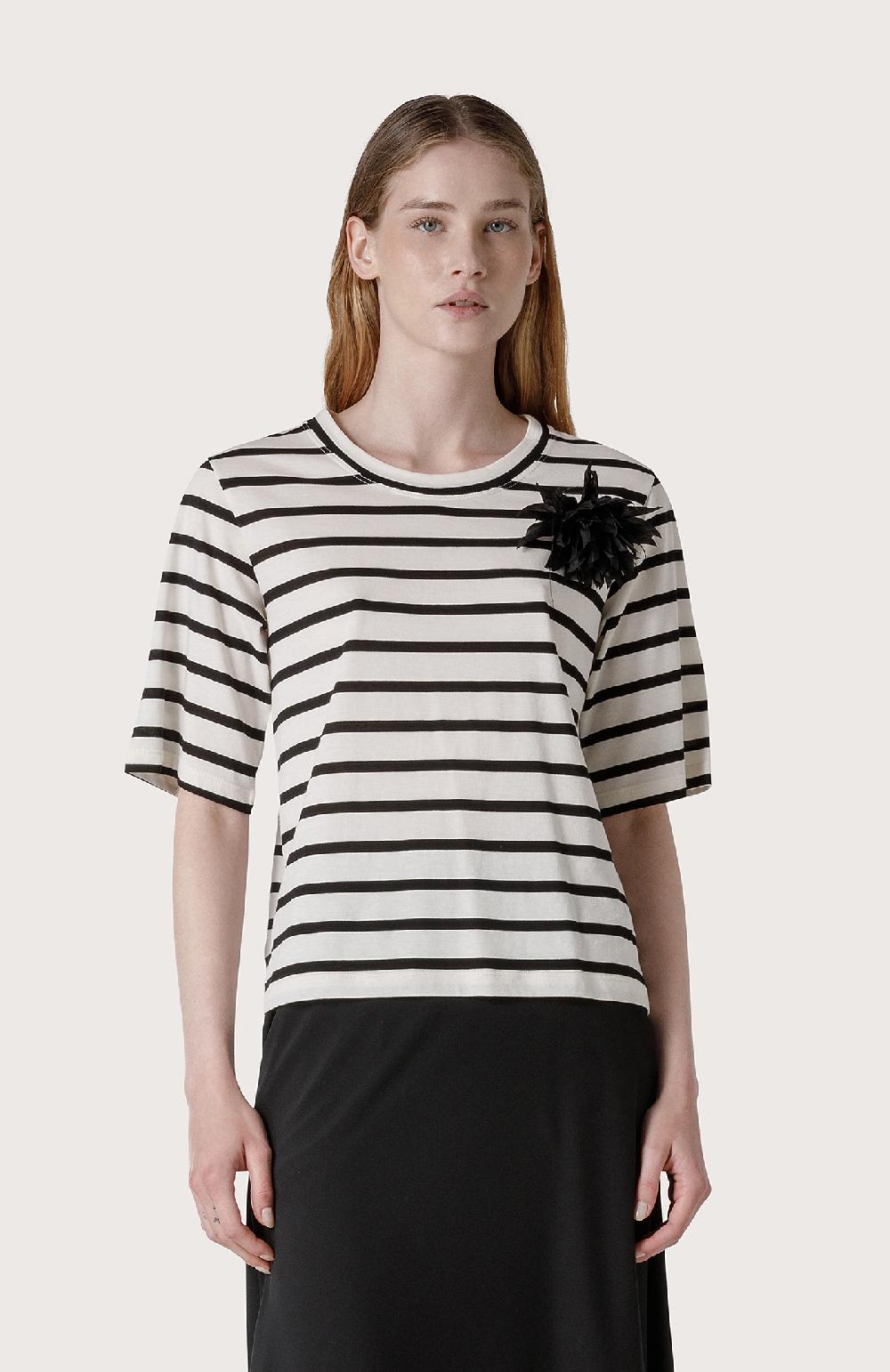 Seventy Maglia A Righe Con Spilla Floreale - Col. Nero