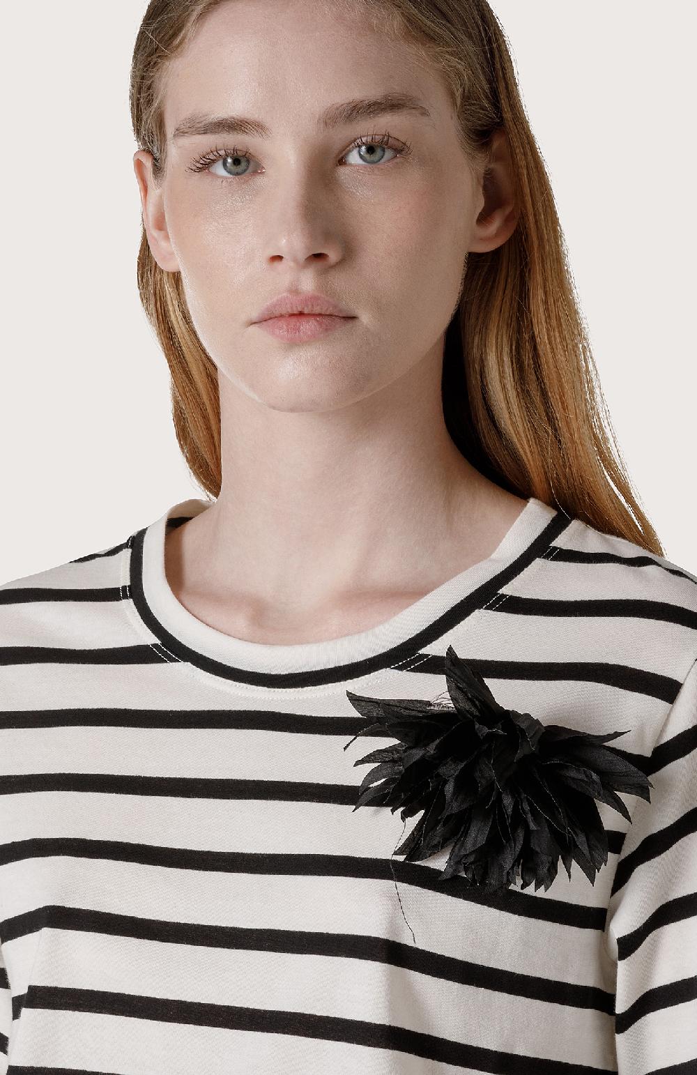 Seventy Maglia A Righe Con Spilla Floreale - Col. Nero