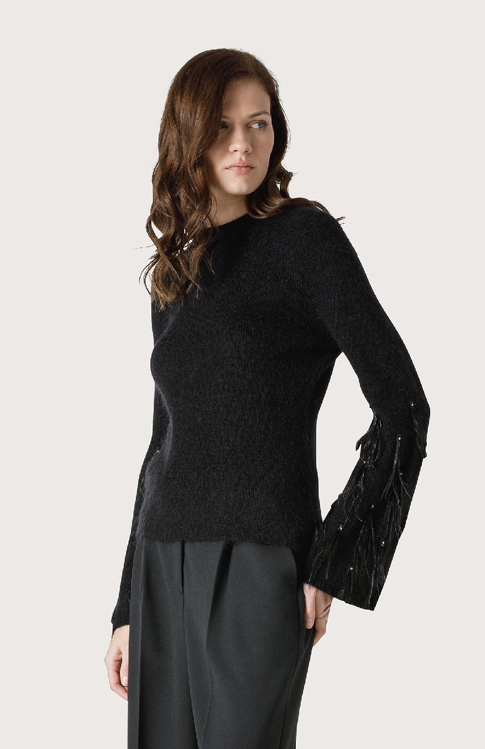 Seventy Maglia Con Piume E Pietre Ricamate A Mano - Col. Nero